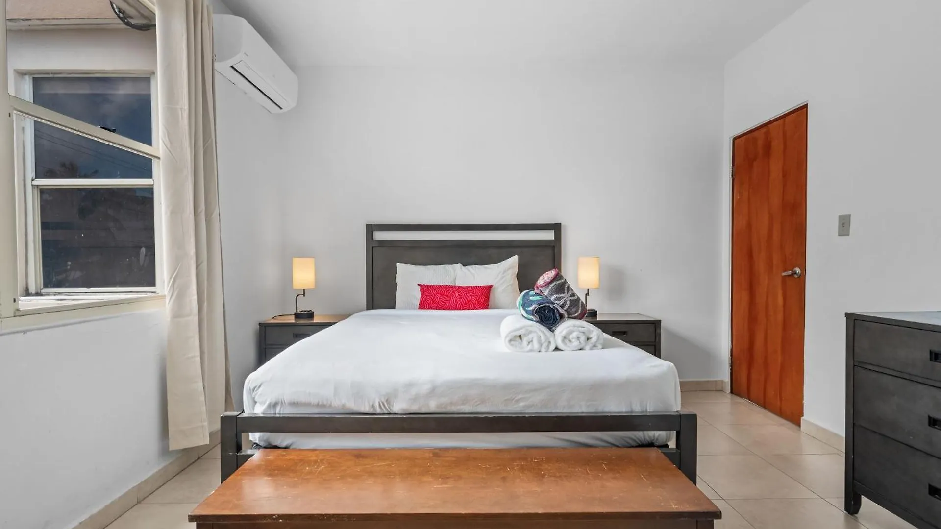 Vacation Getaway In Ocean Park With Parking Apartment San Juan