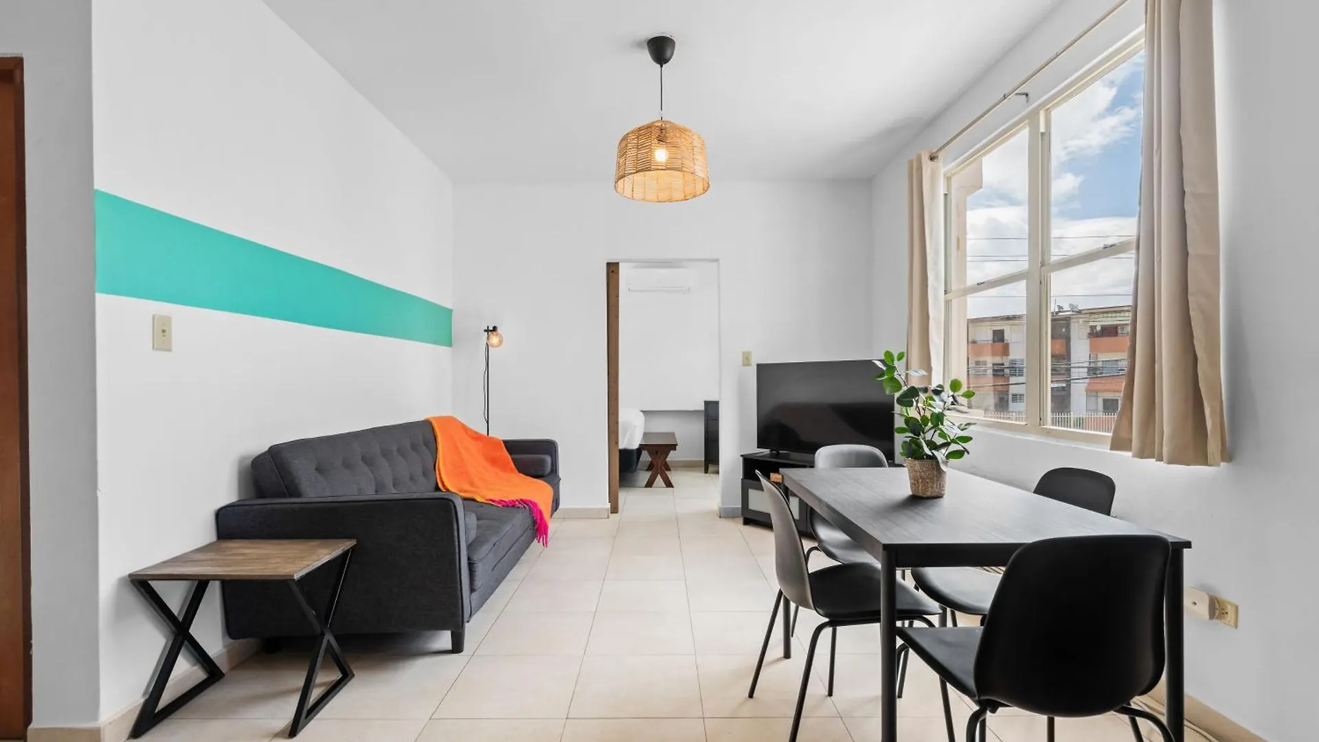 Vacation Getaway In Ocean Park With Parking Apartment San Juan